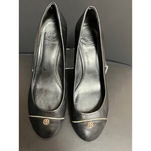 Tory‎ Burch Black Wedge Heel Cap Toe  Size 9
